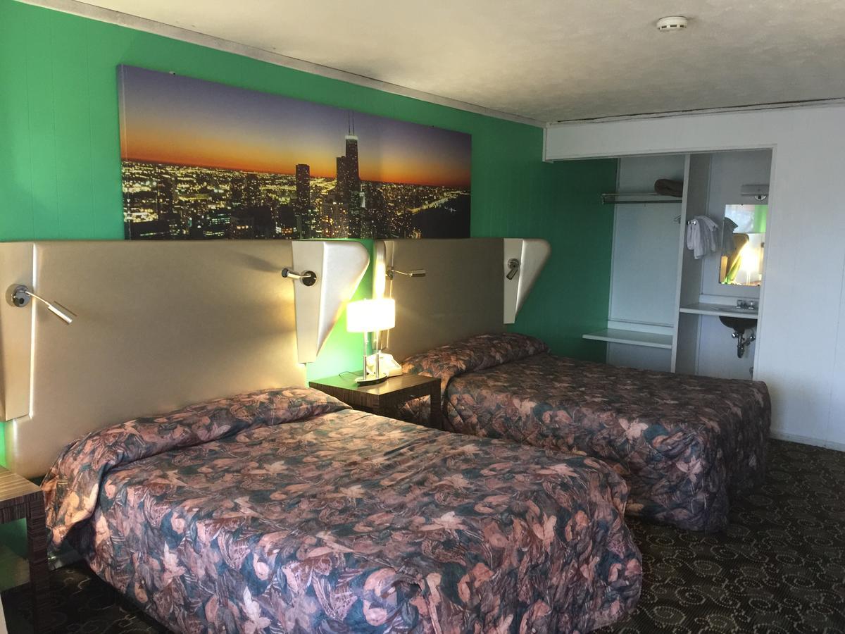 Fiesta Motel Pontiac Exteriér fotografie